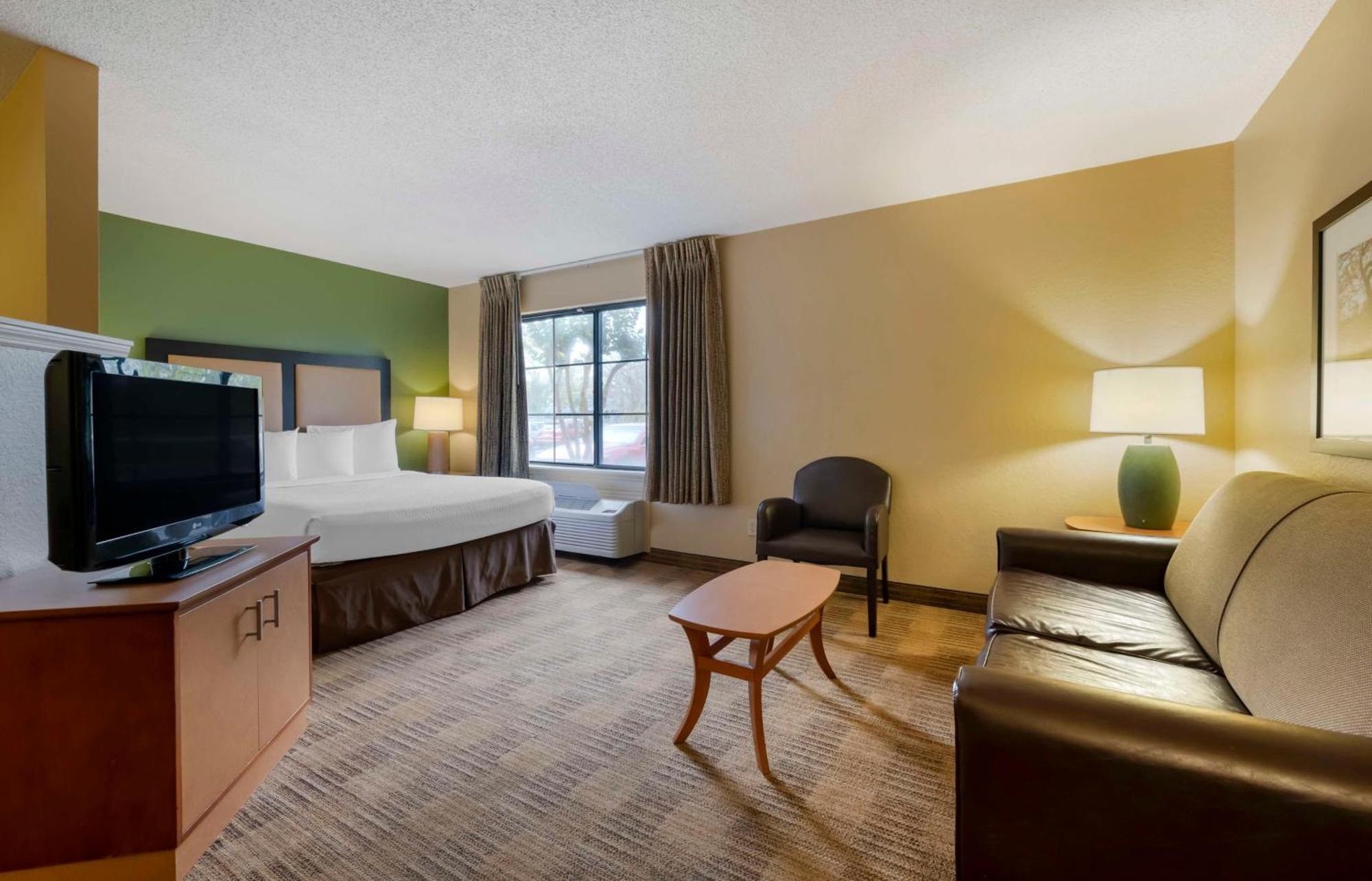 Extended Stay America Suites - Melbourne - Airport מראה חיצוני תמונה