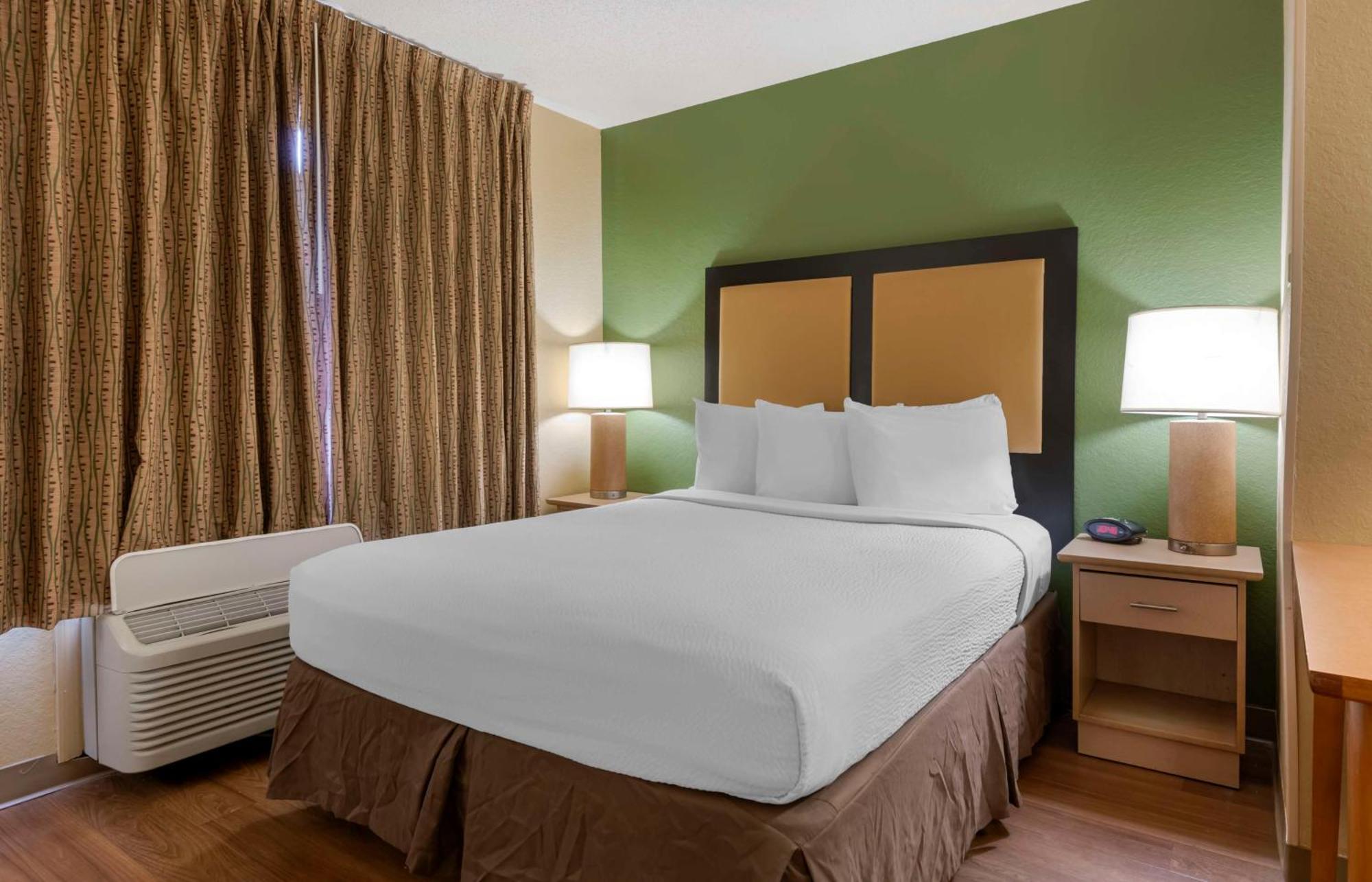 Extended Stay America Suites - Melbourne - Airport מראה חיצוני תמונה