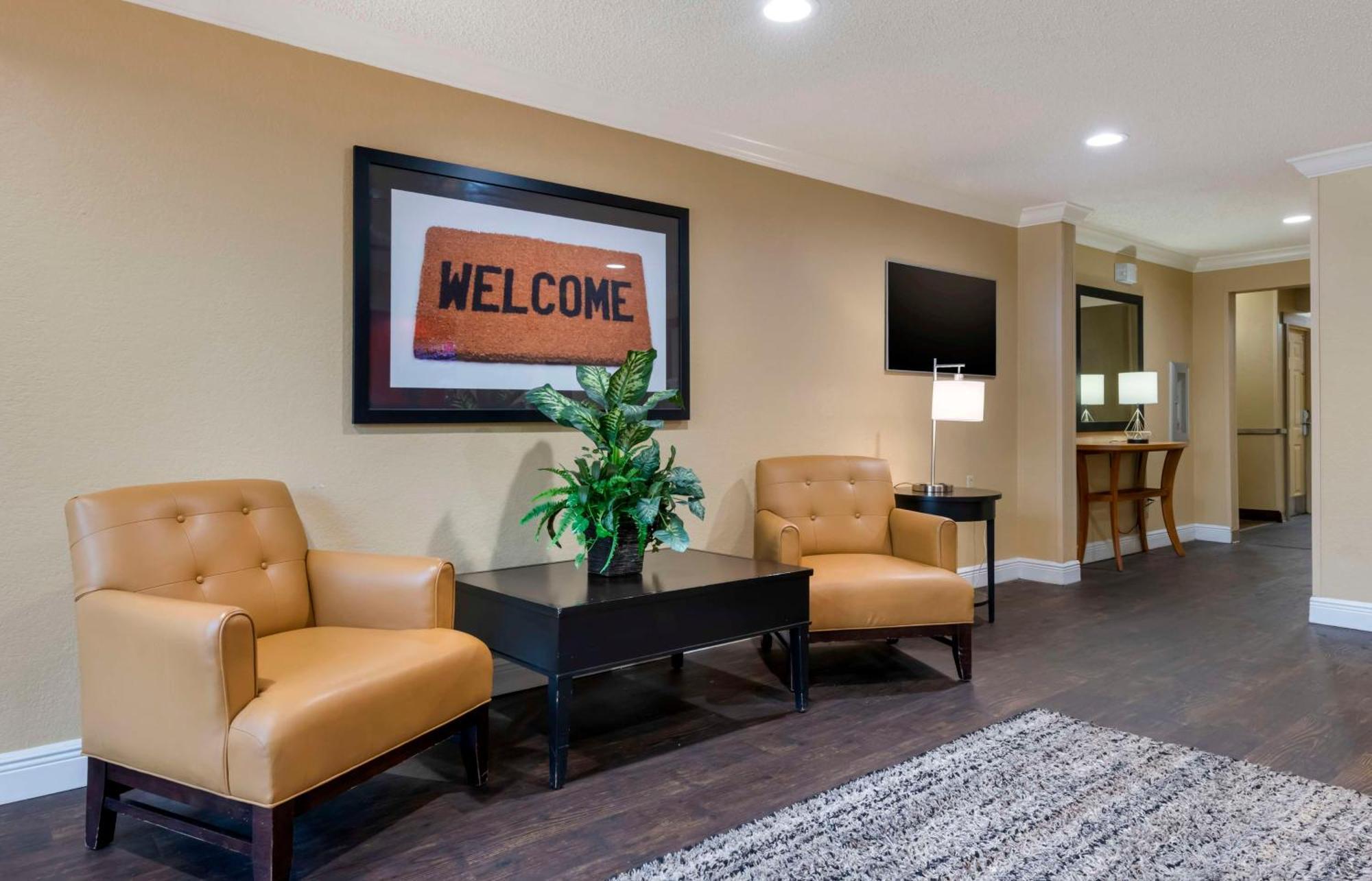 Extended Stay America Suites - Melbourne - Airport מראה חיצוני תמונה